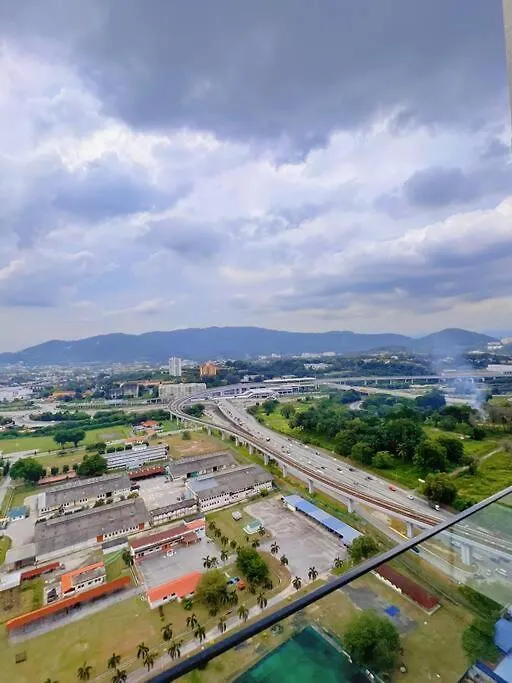 7 Pax Family Connecting Room D'Sara, Direct Link Mrt Kampung Selamat, Near Sungai Buloh & Thomson Hospital Шах-Алам 0*,  Малайзия